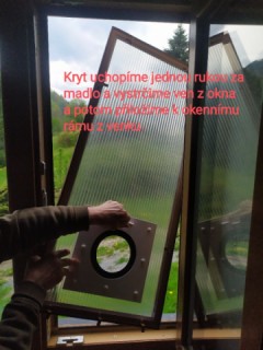 kryt vysunout ven z okna